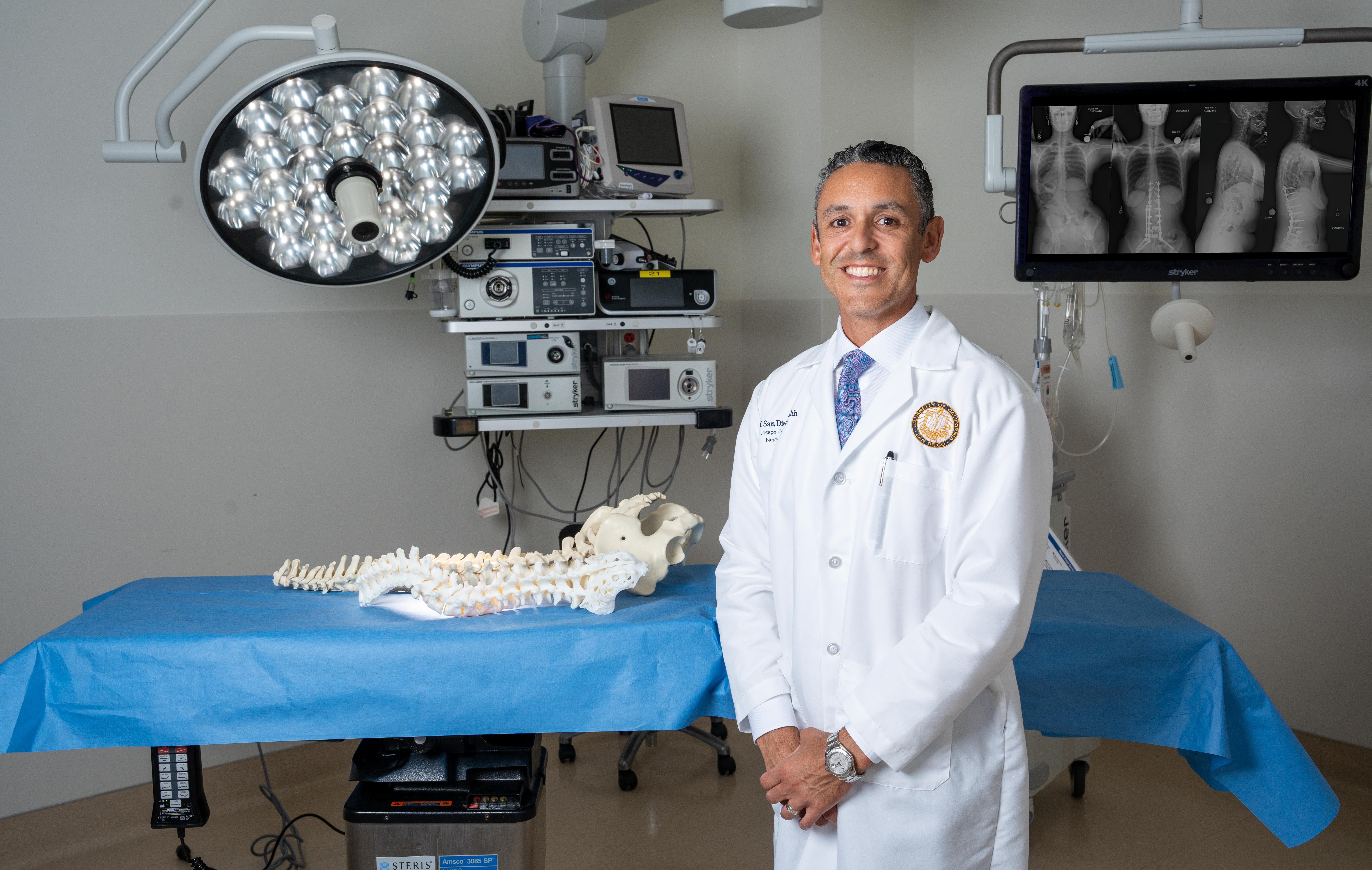 Osorio in a surgery training center